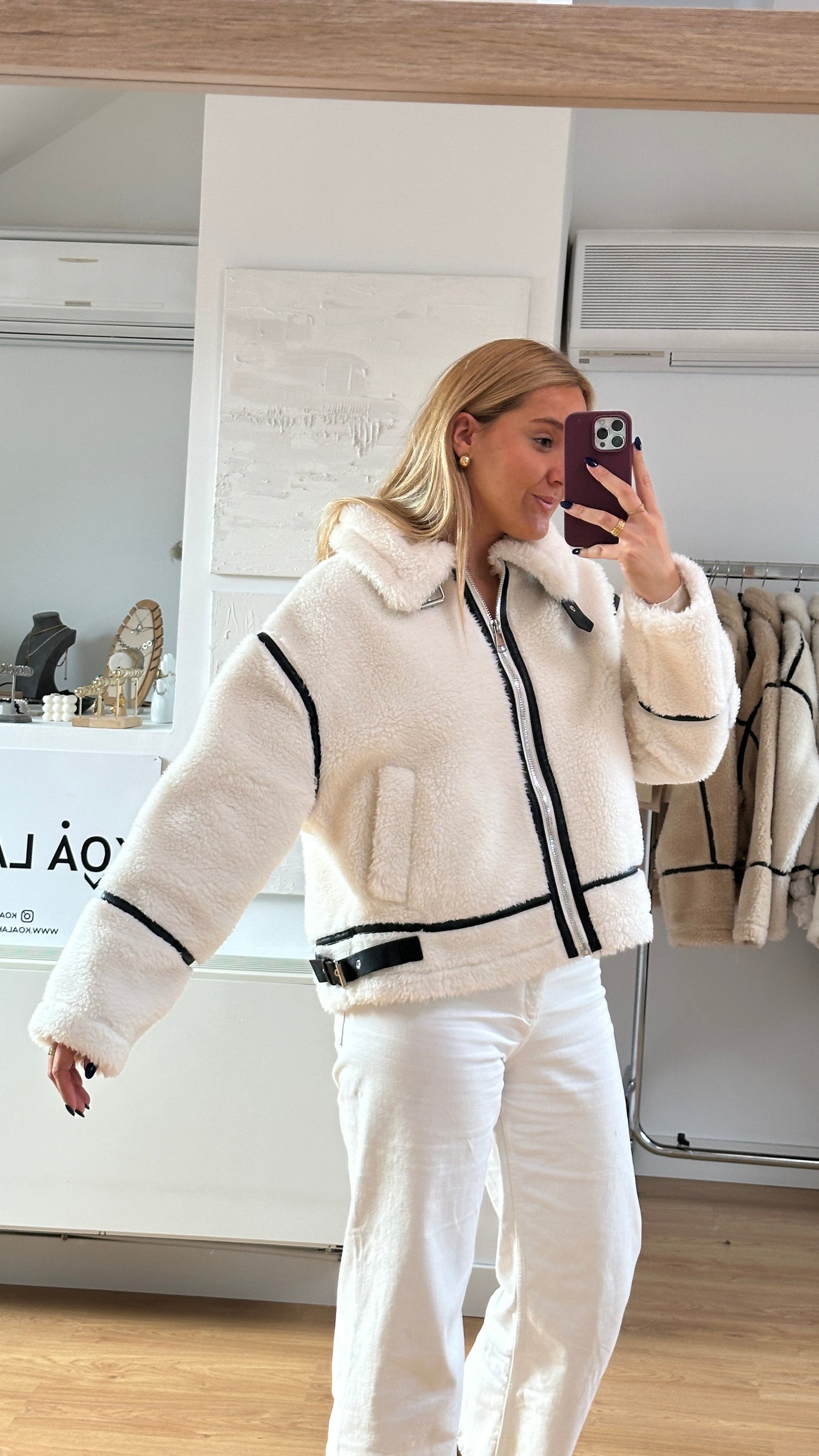 Chaquetas y Abrigos